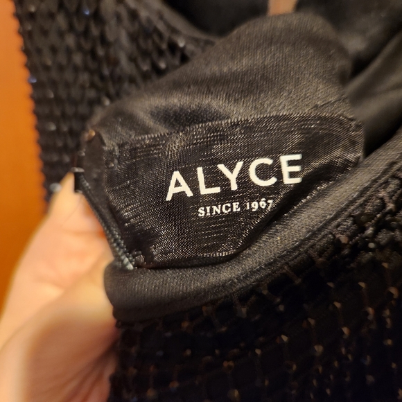 ALYCE formal dress, No. 61124, Size 4, Black. - Picture 4 of 17